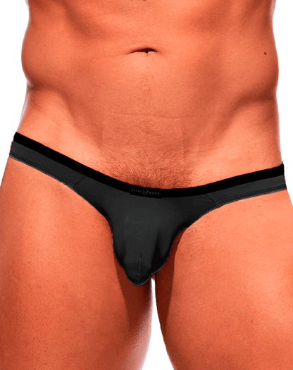 Gregg Homme 100604 Black